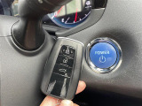 みなさまのお車選びのお手伝いをさせてください!スタッフ一同心よりご来店、お問い合わせをお待ちしております!
