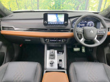 アウトランダー PHEV 2.4 P 4WD 