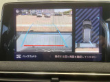 ◆駐車するときにバックガイドモニターを見ながら安心して駐車することが出来ます◆