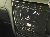 気になる車はすぐにお問い合わせください!画面右側の0066から始まる無料ダイヤルからお問い合わせ下さい!専門スタッフがお車のご質問にお答えいたします!