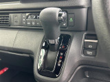 【 シフト 】スムーズなシフトチェンジで快適にお車を操縦していただけます!