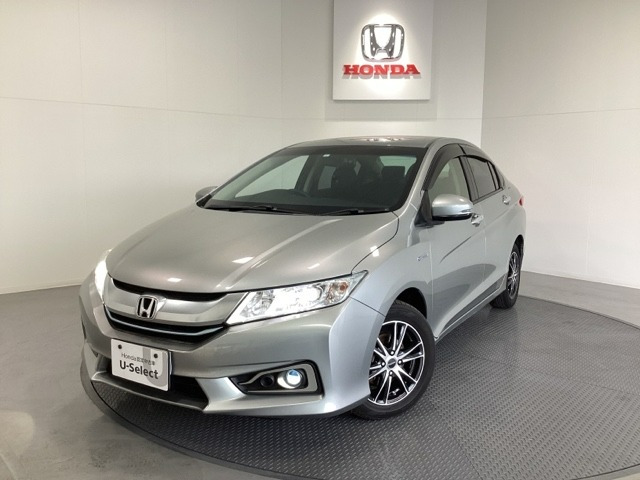 グレイス 1.5 ハイブリッド LX 