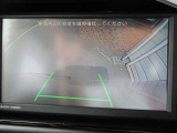 【バックカメラ】駐車するとき、後ろのスペースがどれくらいあるかわからず、うまく停められない・・なんてことを防ぐ、バックカメラを装備!壁にぶるける等を防止する本当に助かる装備です!