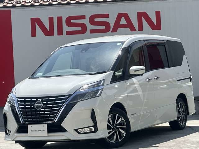 セレナ 2.0 ハイウェイスター V 