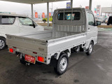 中古車買うなら安心のディーラー販売店で決まり!当店では試乗車として使っていたお車や、お客様から下取をした修復歴なしの特選☆中古車を取り揃えております!