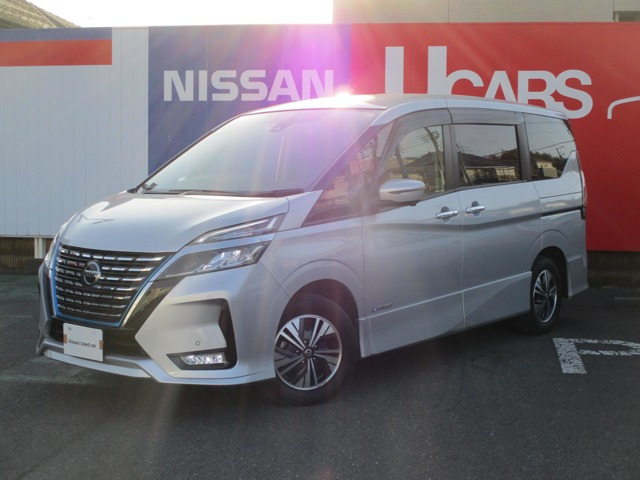 セレナ 1.2 e-POWER ハイウェイスター V 