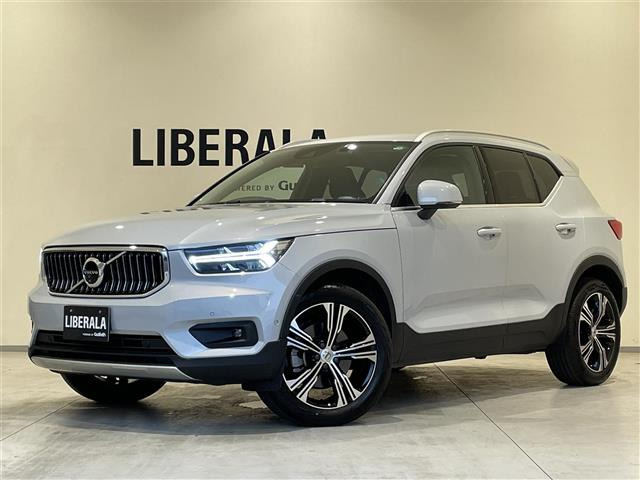 XC40 B4 AWD インスクリプション 4WD 4WD 本革シート