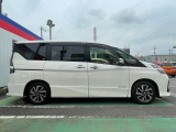 セレナ 1.2 e-POWER ハイウェイスター V 
