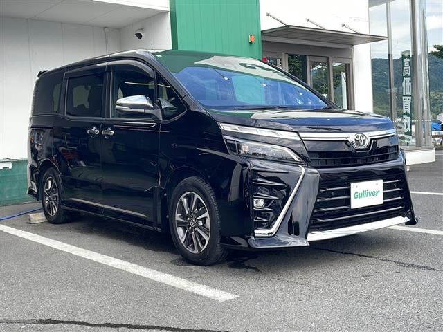 ヴォクシー 2.0 ZS 煌III 修復歴無し