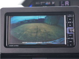 ◆バックカメラ◆リバースにするだけで映ります、後方の安全確認や、狭い駐車場での車庫入れ、雨の日や夜間など視界の悪い時に便利です!安全にバックする為には欠かせない装備です。
