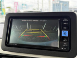 便利な【バックモニター】で安全確認もできます。駐車が苦手な方にもオススメな便利機能です。