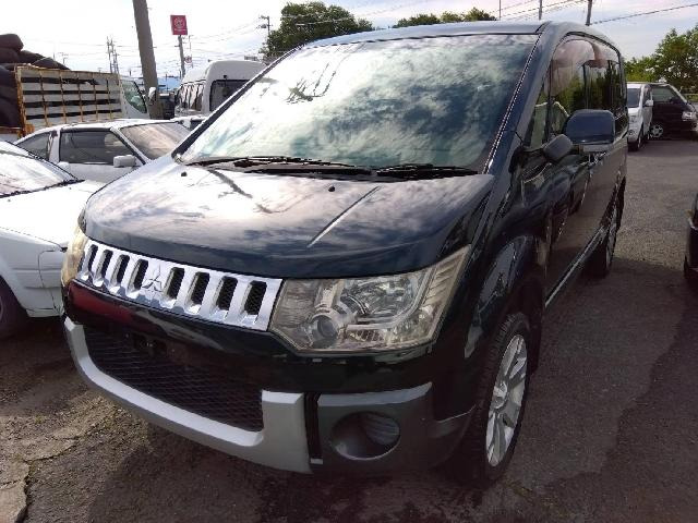 デリカD:5 2.4 G プレミアム 4WD 