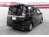 ヴォクシー 2.0 ZS 煌III 4WD 