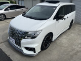 TE52エルグランド ハイウェイスタープレミアム ニスモエアロ、ニスモマフラー、ニスモドアミラー、ニスモピラーが装着された珍しいお車が下取り車両で入庫いたしました♪