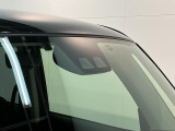 品質へのこだわり!フロアマットやシートなど車内をキレイに清掃し、ニオイや汚れなどを徹底的にクリーニングしてもらっております。室内はピカピカです☆