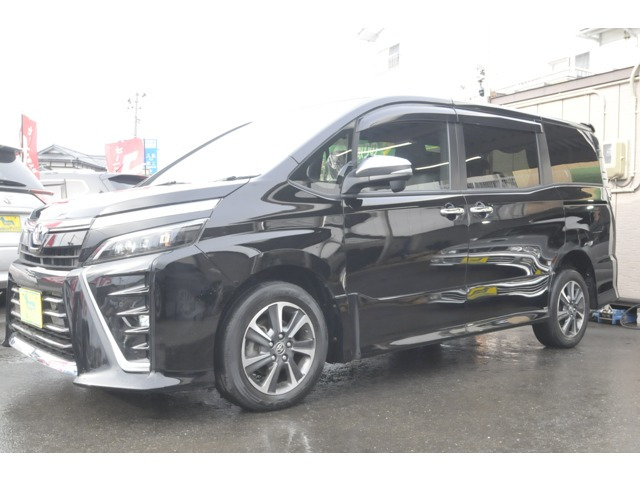 ヴォクシー 2.0 ZS 煌II 4WD 