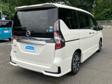 セレナ 2.0 ハイウェイスター V 