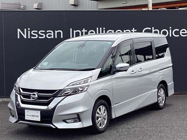 セレナ 2.0 ハイウェイスター 4WD 