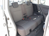 【車屋】として、長く車業界に従事した経験豊富なスタッフが多数在籍しております。
