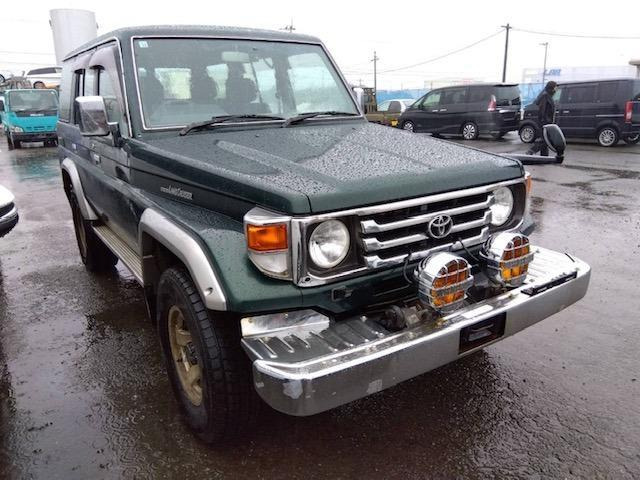 トヨタ ランドクルーザー70 4.2 ZX ディーゼル 4WD の中古車詳細