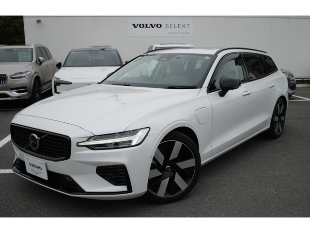 V60 リチャージ PHEV T6 AWD アルティメット 4WD 