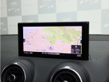 ■1st edition特別装備(ナビゲーションパッケージ/MMIナビゲーション・フルセグTV・Apple CarPlay・Android Auto対応・ETC2.0) ■純正MMI(DVD再生、Bluetooth、USB入力端子、SDカード対応)