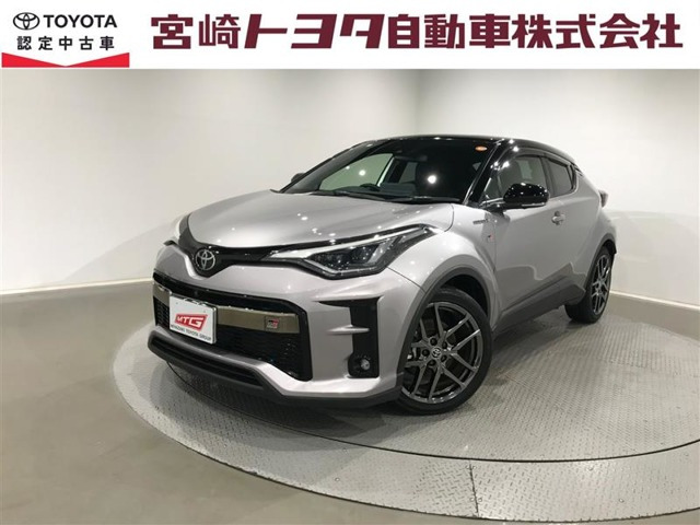 C-HR ハイブリッド 1.8 S GR スポーツ 