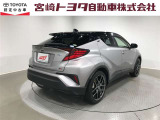C-HR ハイブリッド 1.8 S GR スポーツ 