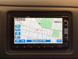 ナビゲーションはフルセグTV対応のGathers純正メモリーナビを搭載しています。Bluetoothオーディオ機能がありますので、スマートフォンなどの音楽も再生できます。