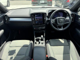 XC40 プラス プロ B4 AWD 4WD 