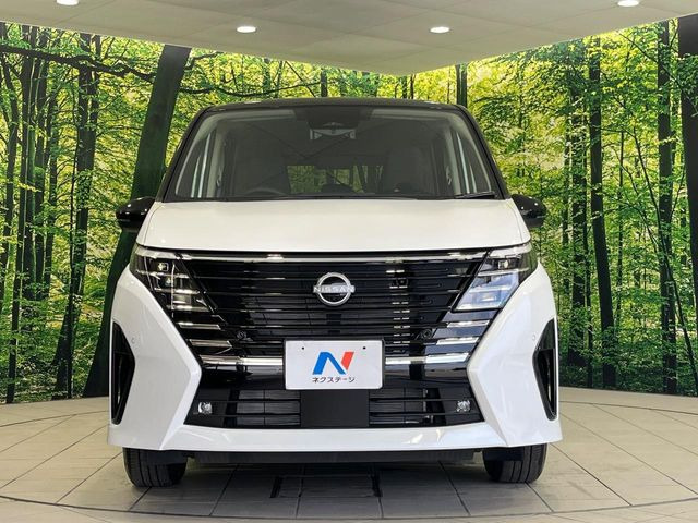 日産 セレナ ハイウェイスターV の中古車詳細 (登録済未使用車