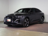 Q8スポーツバック e-tron 55 クワトロ Sライン 4WD 