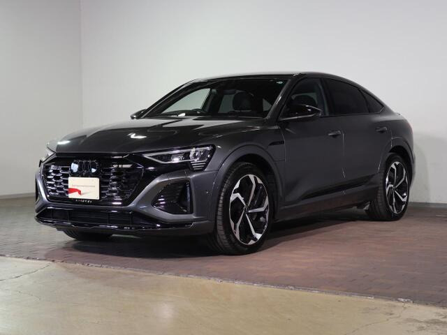 Q8スポーツバック e-tron 55 クワトロ Sライン 4WD 