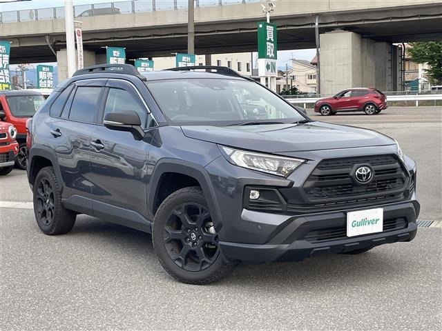 RAV4 2.0 アドベンチャー オフロードパッケージ II 4WD 本革シート