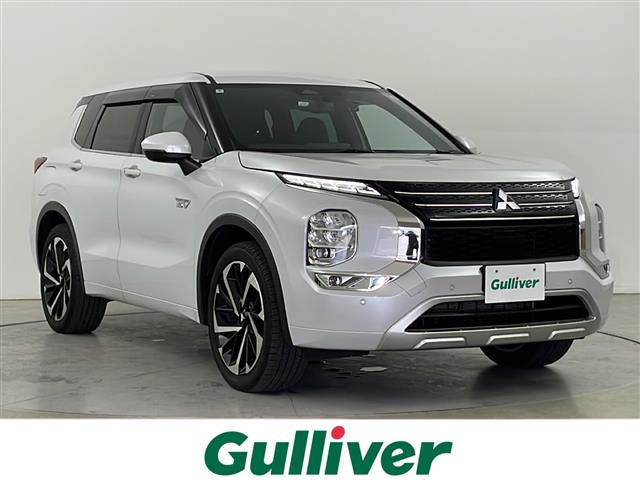アウトランダー PHEV 2.4 P 4WD 本革シート