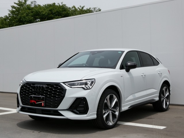 Q3スポーツバック ダイナミック エディション 
