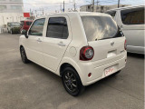 静岡ダイハツの中古車は、展示前に徹底した洗車や室内清掃を実施しております。