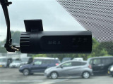 気になる車はすぐにお問い合わせください!画面右側の0066から始まる無料ダイヤルからお問い合わせ下さい!専門スタッフがお車のご質問にお答えいたします!