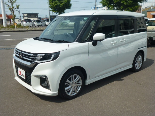 デリカD:2 1.2 ハイブリッド MZ 全方位カメラ付 ナビパッケージ 4WD 