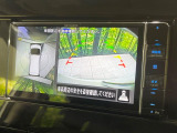 【アラウンドビューモニター】専用のカメラにより、上から見下ろしたような視点で360度クルマの周囲を確認することができます☆死角部分も確認しやすく、狭い場所での切り返しや駐車もスムーズに行えます。