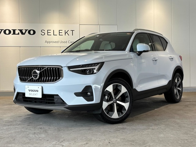 XC40 ウルトラ B4 AWD 4WD 