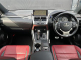 NX 300h Fスポーツ 4WD 4WD 本革シート