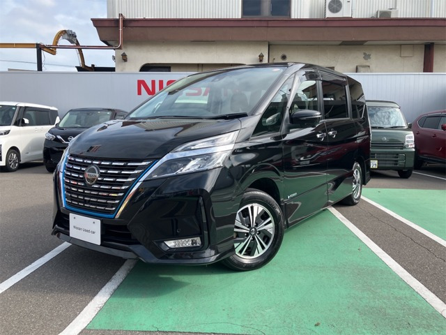 セレナ 1.2 e-POWER ハイウェイスター V 