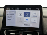 お車選びをお楽しみ頂けるよう、在庫車の展示スペースを十分に確保しております。