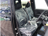 弊社でお車をご購入頂いたお客様は、一部車種を除いて【オイル交換永久無料】となっております。※詳細はスタッフまでお問合せ下さい。