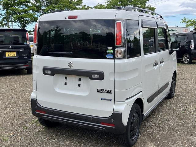 【中古】 車いすがアジアの街を行く アジア太平洋障害者センター（ＡＰＣＤ）の挑戦/ダイヤモンド・ビッグ社/アキイエ・Ｈ．ニノミヤ スズキ スペーシア 660 ギア ハイブリッド XZ（価格:223万円