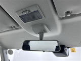 気になる車はすぐにお問い合わせください!画面右側の0066から始まる無料ダイヤルからお問い合わせ下さい!専門スタッフがお車のご質問にお答えいたします!
