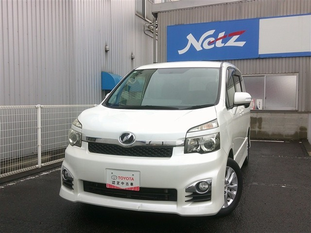 ヴォクシー 2.0 ZS 