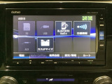 ナビゲーションは、フルセグTV、インターナビ対応のGathers純正メモリーナビを搭載しています。ナビに曲を記憶させるミュージックサーバー使用時は、別途SDカードが必要になります。