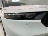 LEDヘッドライトは、点灯の瞬間から最大光量を発揮し、突然暗くなるトンネルなどでの安定感を高めます。